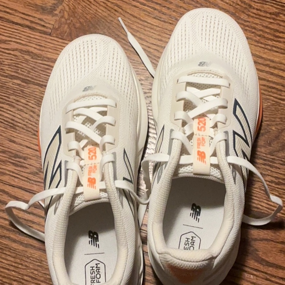 New Balance Beige and Orange Running Shoes (item7) - Picture 5 of 6